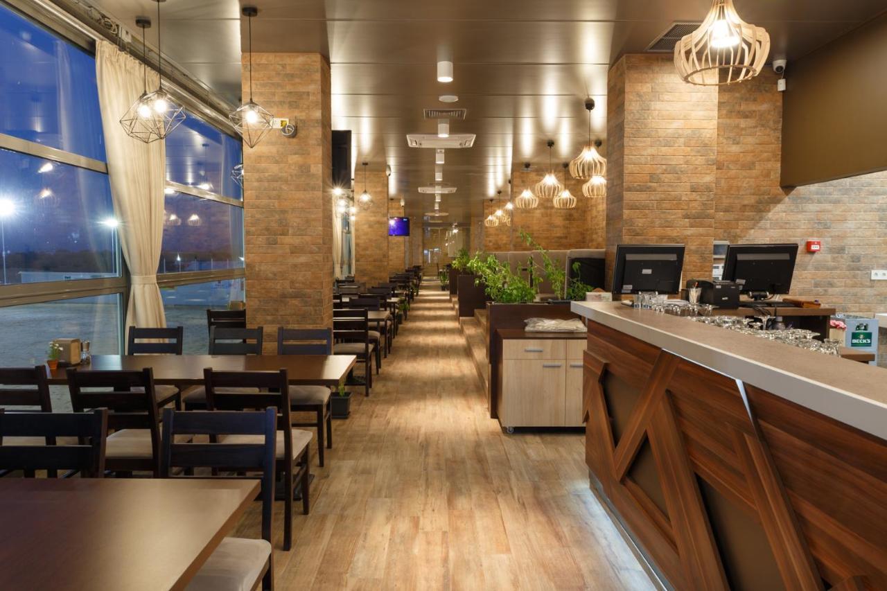 Hotel Frigopan Пловдив Экстерьер фото