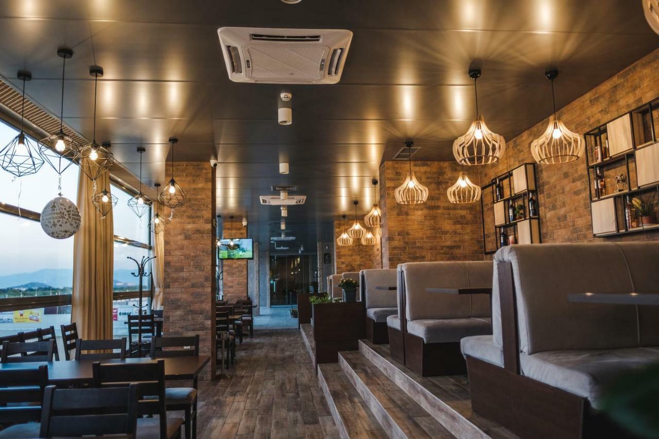 Hotel Frigopan Пловдив Экстерьер фото